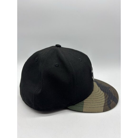 New Era 59Fifty Boston Red Sox Dog Tag Camo Fitted Cap Hat MLB Size 7 3/8 - Picture 3 of 9